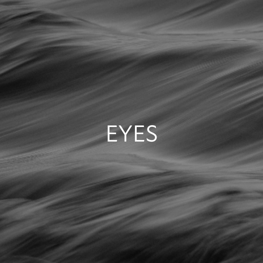 흐르는 물결 결 이미지, 'EYES' 문구